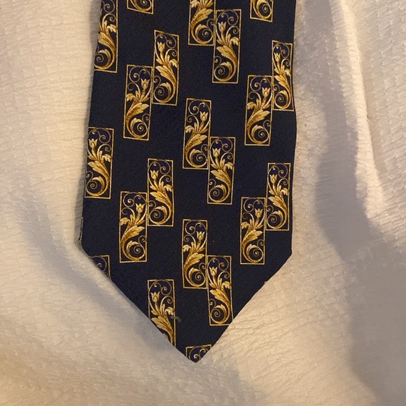 Valentino Ties - Picture 7 of 9